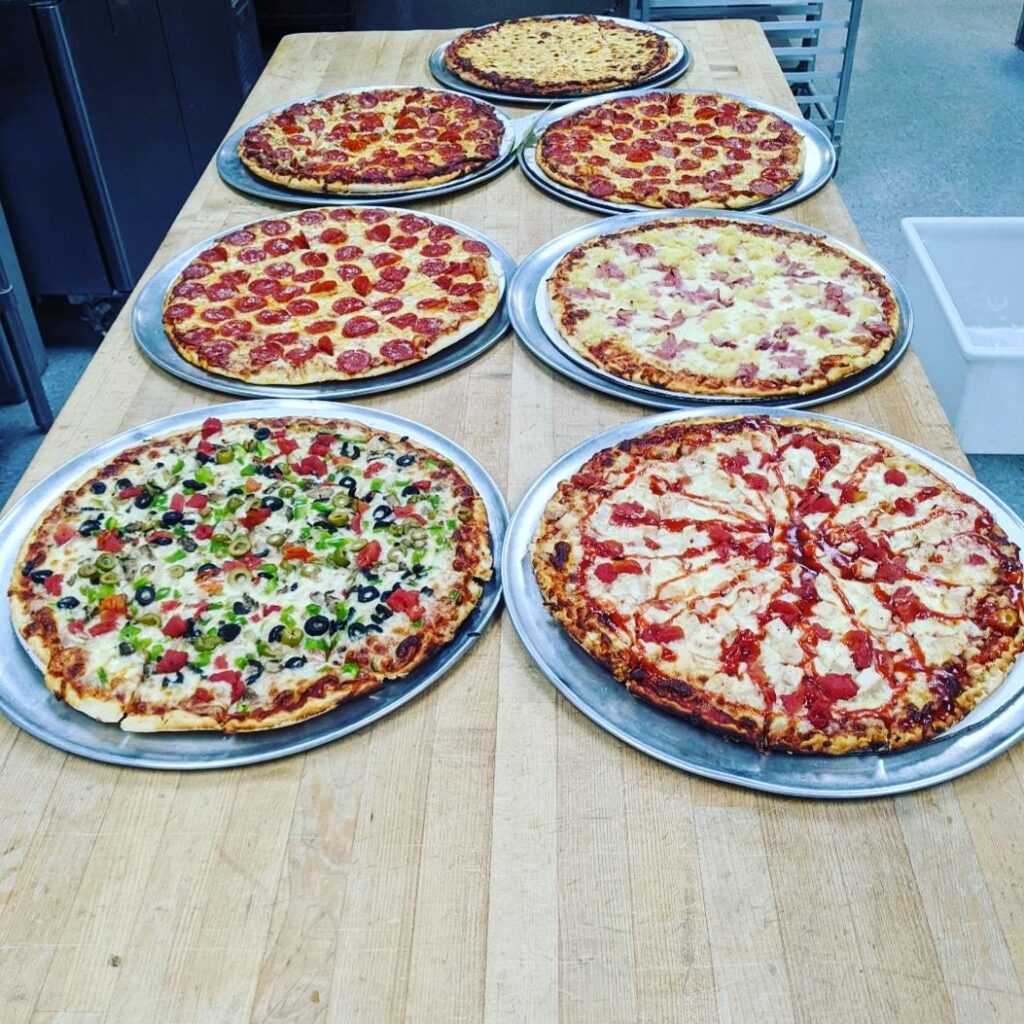 Uncle Vait\\\'s Pizza 3